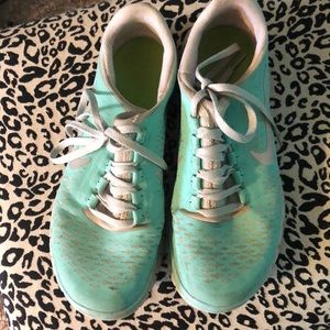 Rare Tiffany Blue Nike Free Runs!